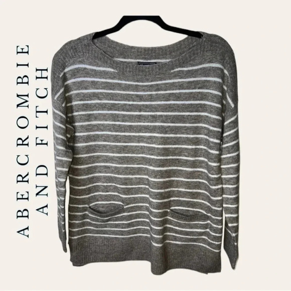 0120W. ABERCROMBIE AND FITCH LONG SLEEVE‎ SWEATER WITH POCKETS SIZE SMALL - Picture 1 of 13